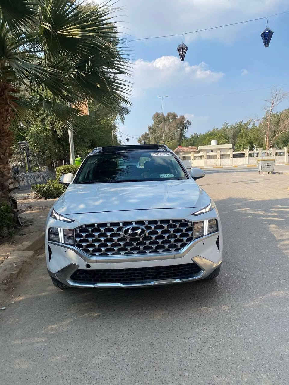 السلام عليكم للبيع سنتافي 

الموديل: 2022
حجم المحرك : 4 سلندر 2.5 
ماشيه: 15; /

(( السيارة. فحص مؤقت بسمي تترقم جميع المحافضات 

 فول مواصفات بنراما 

فتحة سقف بانورام
شاشه الكتروني لمس كبير 
بصمة تشغيل 
بصمة أبواب 
بردات ابواب 

تشغيل عن بعد 
صندوق شفط كهربائي 
كشنات امامي  كهرباء 
رادار أمامي تفاعلي (تحديد مسار)
رادار جانبي (نقاط عمياء) 
رادار خلفي (تحذير من الاصطدام) 
تبريد مركزي 
داتاشو  
شاحن هاتف لاسلكي 
كشنات امامي تدفئة و تبريد 
اوتو بريك امامي و خلفي و جانبي 
حساسات ( امامي و خلفية )
نظام سماعات (Harman kardon ) Android Auto Apple Car Play مانع انزلاق+ABS تحكم وضعيات القيادة comfort..sport..smart..eco..snow 
تحكمات استيرن 
ليد داخل 
و باقي المواصفات المعروفة 

(حادث بنيد. مبدل اصلي واملغ. معدل 
بدون دواخل باقي كفاله 

للاستفسار :
***********
(سعر خاص 
واتس اب موجود 
مكان السيارة. البصره قضاء القرنه .
