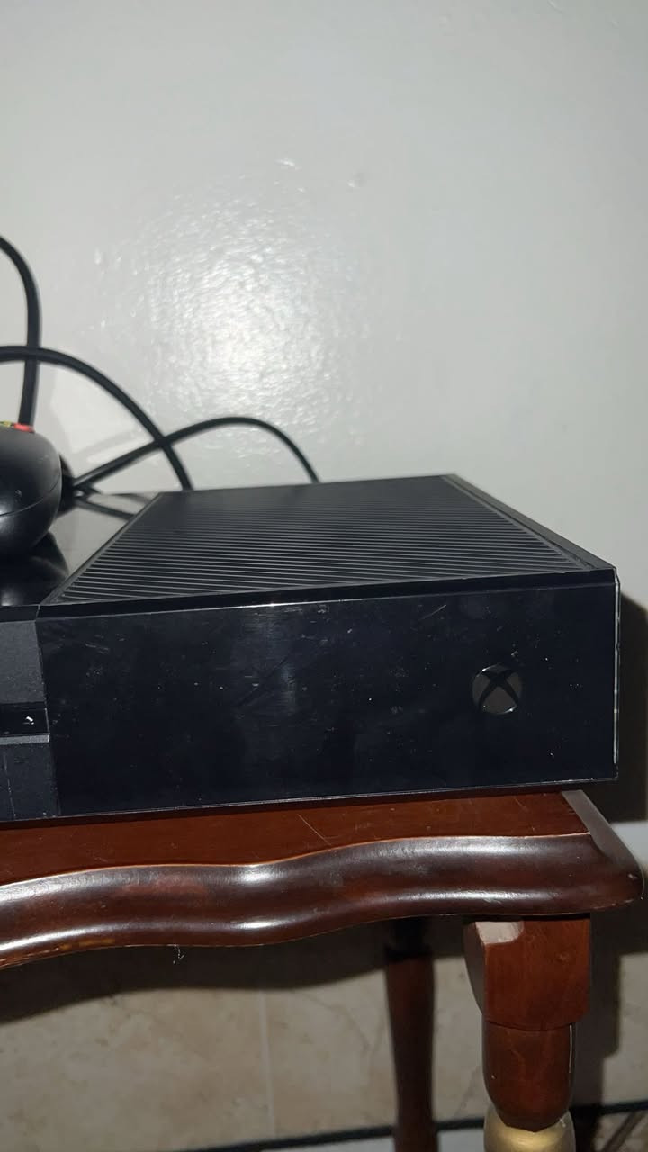 اكس بوكس ون فات للبيع وا مراوس سعره 125قفل او مراوس بلي فور عادي الألعاب البي فيفه٢٦بيس٢٦+٥العاب دائميه موجود توصيل اربيل فقط نضافه١٠٠/١٠٠ كبس بدوون ضرر تشغيل من اليده


**إذا كنت صاحب هذا الإعلان وتريد حذفه لأي سبب، رجاءا أرسل رسالة إلى الدعم الفني**