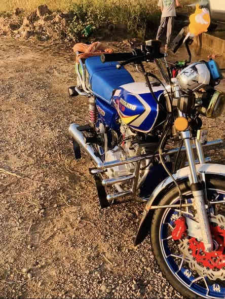 للبيع دراجه سيفان  سونك موديل 2024 نضافه خير  م̷ـــِْט االله  السعر ٧٠٠بيهه مجال /***********

خاص ما ارد
