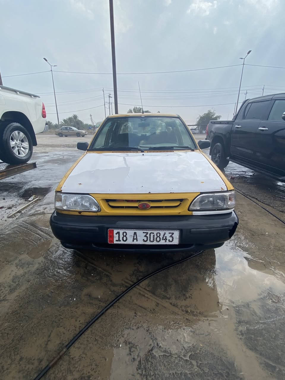 السلام عليكم سايبا 2014 سنويا لـ 2030 جاملغ واحد مبدل رقم انكليزي هيئة وغرامات عليه لاتنقيص لاتبخير محرك خير من الله تايرات جدد داخل جديد السعر 23$ وبيها مجال للاتصال *********** مكاني حله حي البكرلي
