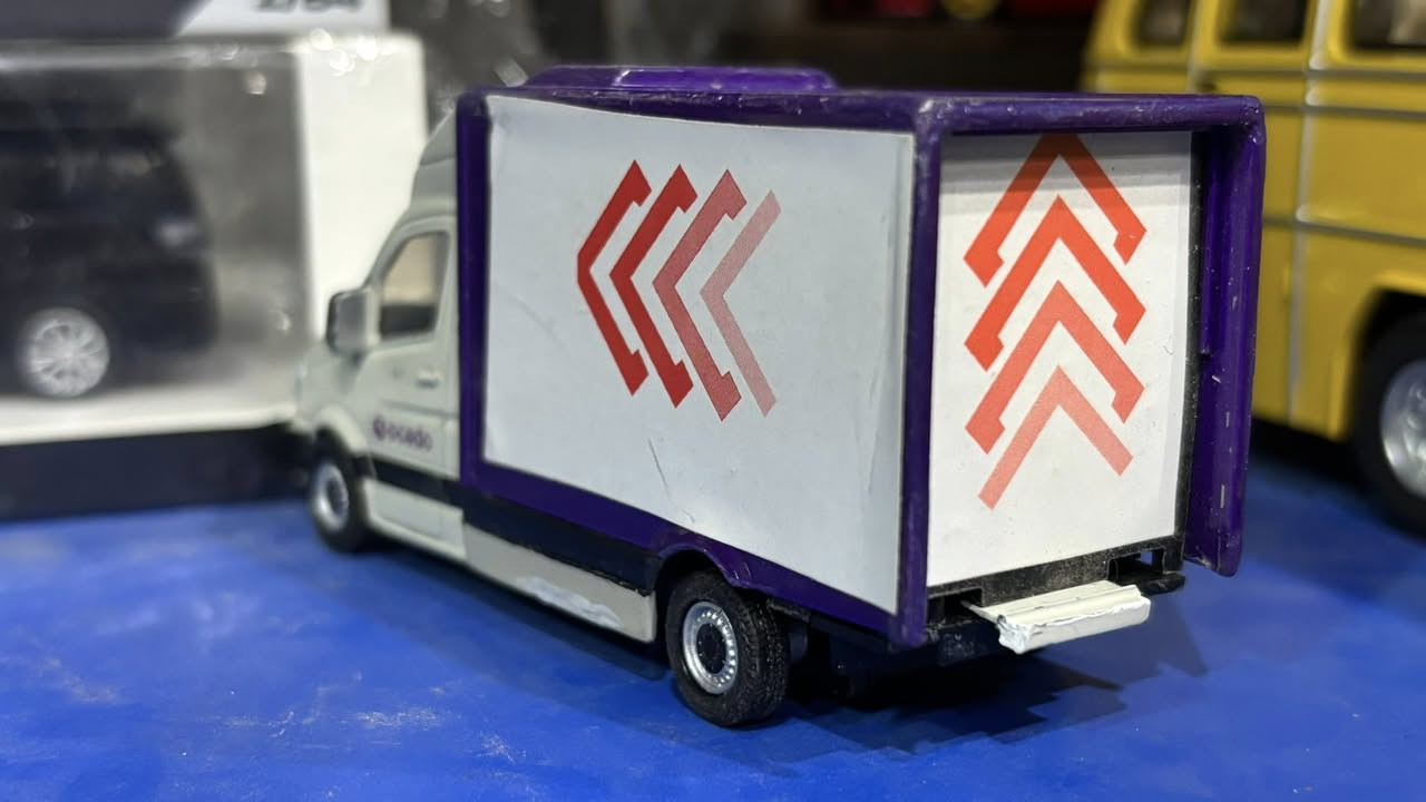 Mercedes-Benz Box

الحجم 1:60
صناعة شركة Corgi

السعر 5 الف فقط 🔥 

يتوفر توصيل لجميع محافظات العراق 🤩💙

 📍العنوان / شارع فلسطين - خلف المستشفى العالمي 
مكتبة الأمين للحجز و الاستفسار على الرقم او مراسلة الصفحة ***********
#مصغرات #سيارات_مصغرة #بغداد
