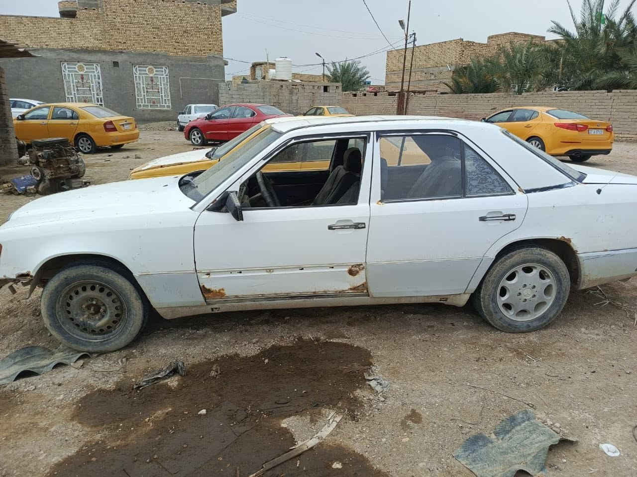 عندي سيارة مارسيدس تسقيط
رقم الماني 
بغداد واو 
سنوية ساقطة
جاهز للمداور

الناصرية / قضاء الفهود
رقمي

‭***********‬
