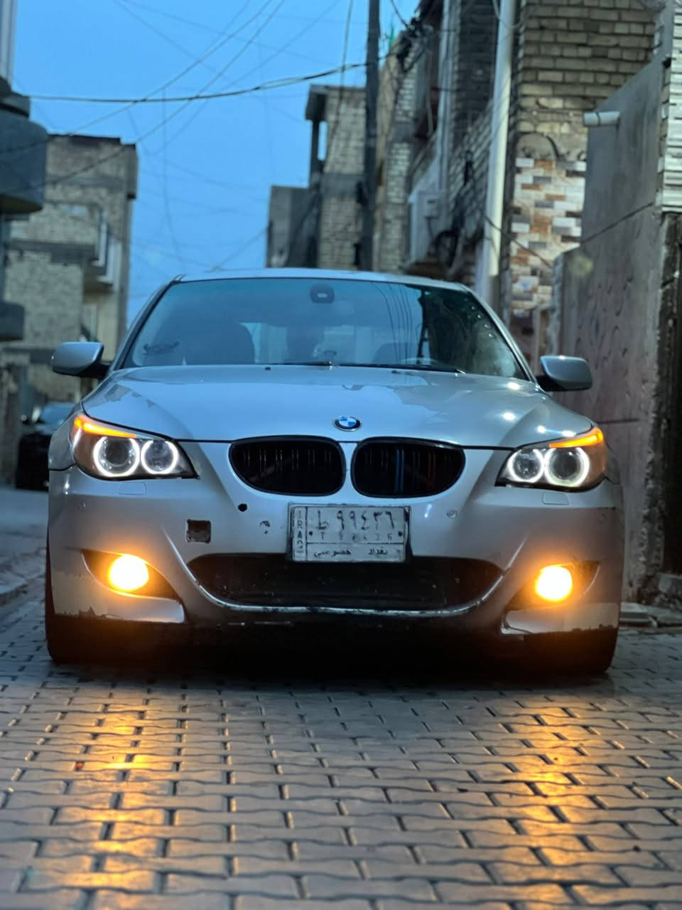 السلام عليكم اخوان N52 E60 528 2008للبيع صاروخ كامل جديد مكينه وكير 30 صار شهرين من شادهن عربانه خلفيه جديده صدر امامي جديد منضومة تبريد جديده تبريد ثلج السيارة بغداد بااسمي سنويه ساقطه مواصفاتها معروفه فتحه جلد مري قلاب بردات خزن ميموري فتحه حساس خلفي دوس m دعاميات m السيارة وارد امريكي كلين تايتل بيه قطع صبغ ابيعلك حزام كشناتها تعبانه والسيارة خير من الله منضمومه بانزين جديده واني بالخدمه سعرها 108$ وبيه مجال حك الجيه رقمي *********** ابو عباس وتشلعون عيوني
