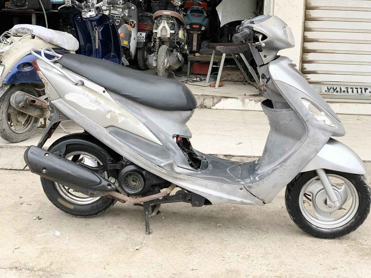 ماكس منغولي للبيع
دراجه مكفوله كفاله 
عامه شرط كله ختم 
واحد سلف كهربايات 
كل شغال نضافه فول 
السعر 600 وبيه مجال 
الستفسار 
***********
