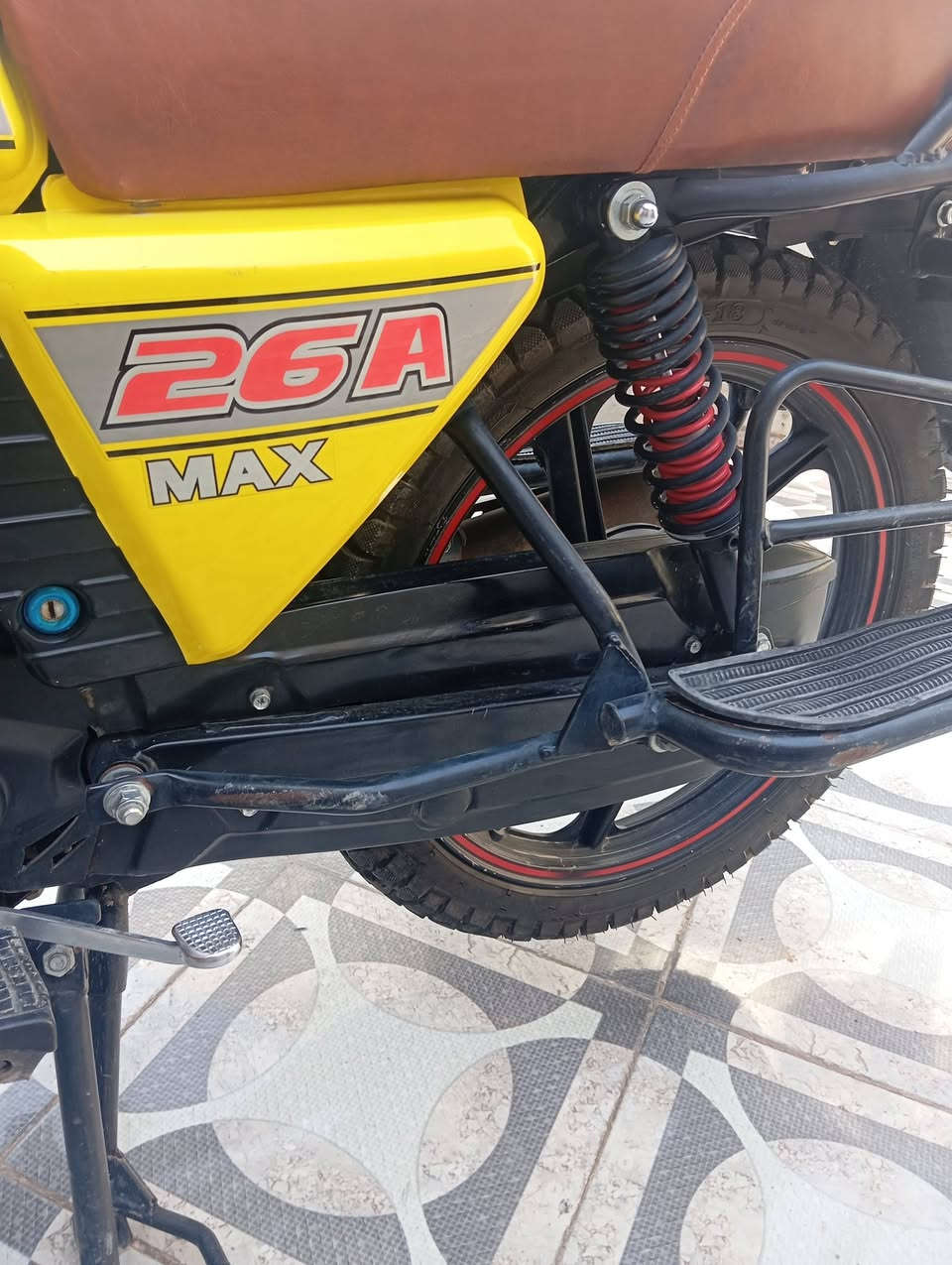 سلام عليكم دراجه دايون موديل 23 ماشيه 5 الالف بعدهي زيرو مكينه 200 منضومه تبريد محرك اوراق اصولي رقم *********** بي واتساب  24 ساعه متواجد
