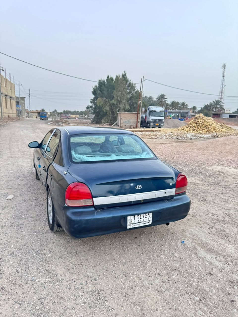 من رخصة الأدمن هونداي سوناتا موديل ٢٠٠١بنزين أصلي ٦سلندر سياره جاهزه مكينه كير حاويه جديده حداديه تخم تاير غرفة درجه اولى سياره جاهزه بسمنى سنويه ل٢٧ حادث جاملغ خلفي فقط مصبوغه للجماليه السعر المطلوب ٤٤ التواصل على الرقم ***********علما غير متواجد علفيس
