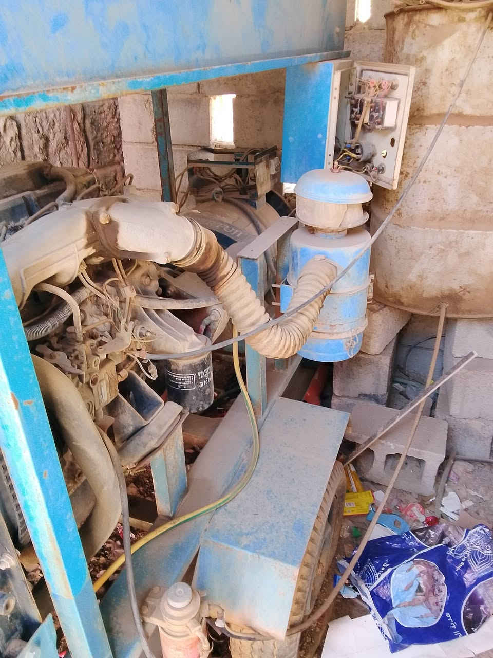 عندي مولد للبيع نظافه فول النوع المولد مال كيا الاستفسار رقم الهاتف ***********
