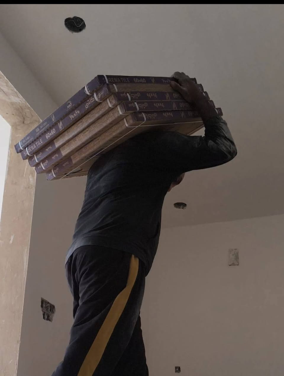 سلام عليكم كادر ابو علي لتصعيد كافة مواد البناء على ظهر مكانه بغداد اتصال,***********
