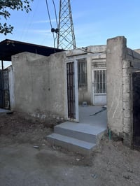 مقابل المطار • عقد زراعي • ١٠٠م