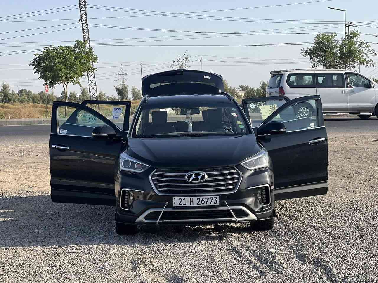 سنتافي ٢٠١٨ للبيع امريكي بيها قطعتين. بدون. دواخل. لبنيد. وجاملق فقط. سرقه. ٧راكب. ٣. قطع تبريد ٦سلندر راقم شمالي.  بصمه. كشنات كهربايه. اشاير. بل مري مكان السياره ديالى بعقوبه اسعر ب ١٦٥ راقم. الهاتف. ***********
