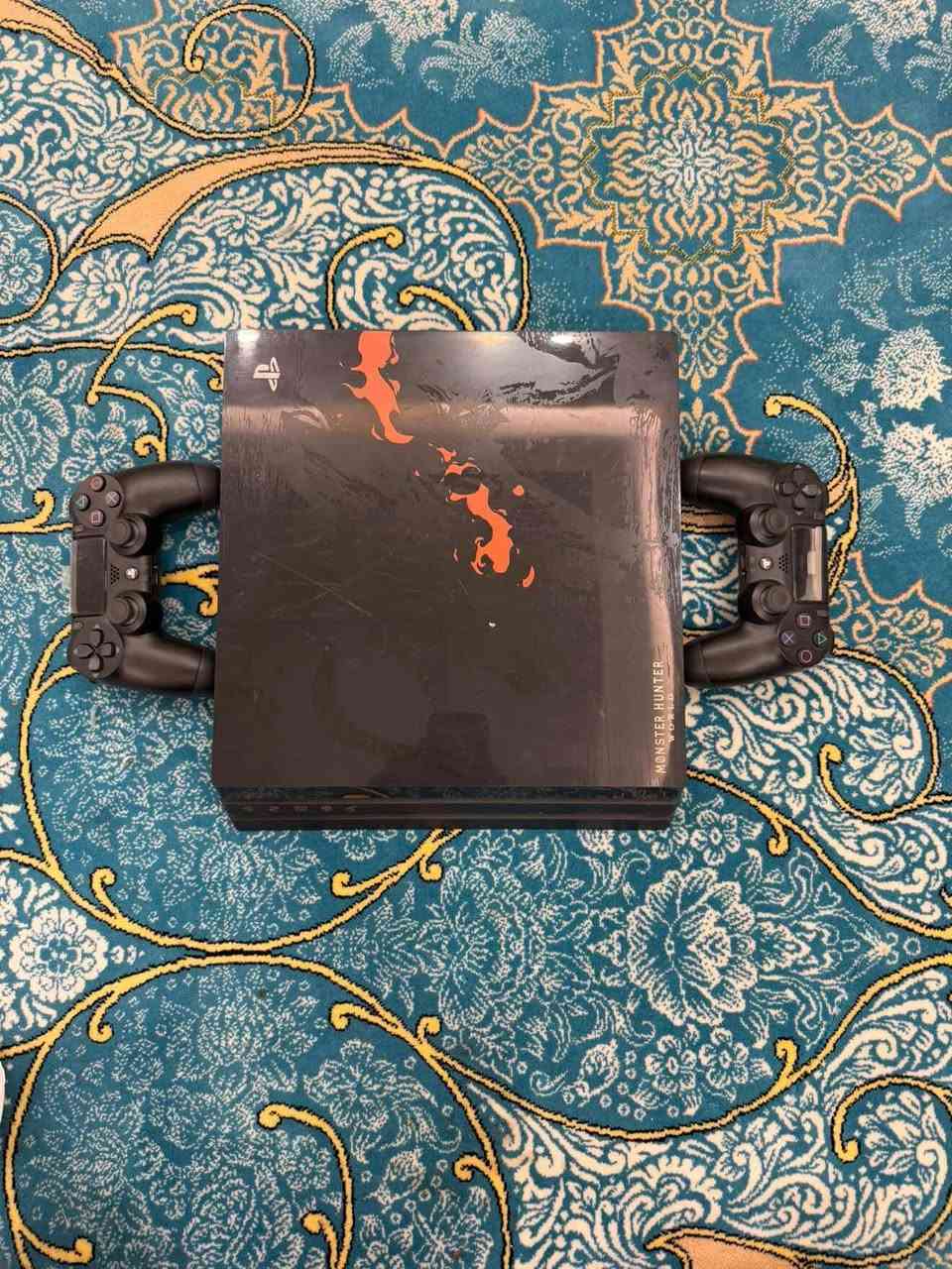 بلي 4 برو مهكر نضافه ٪90 جوستك=2 السعر:350:منقوش الرقم:***********
النجف الاشرف
