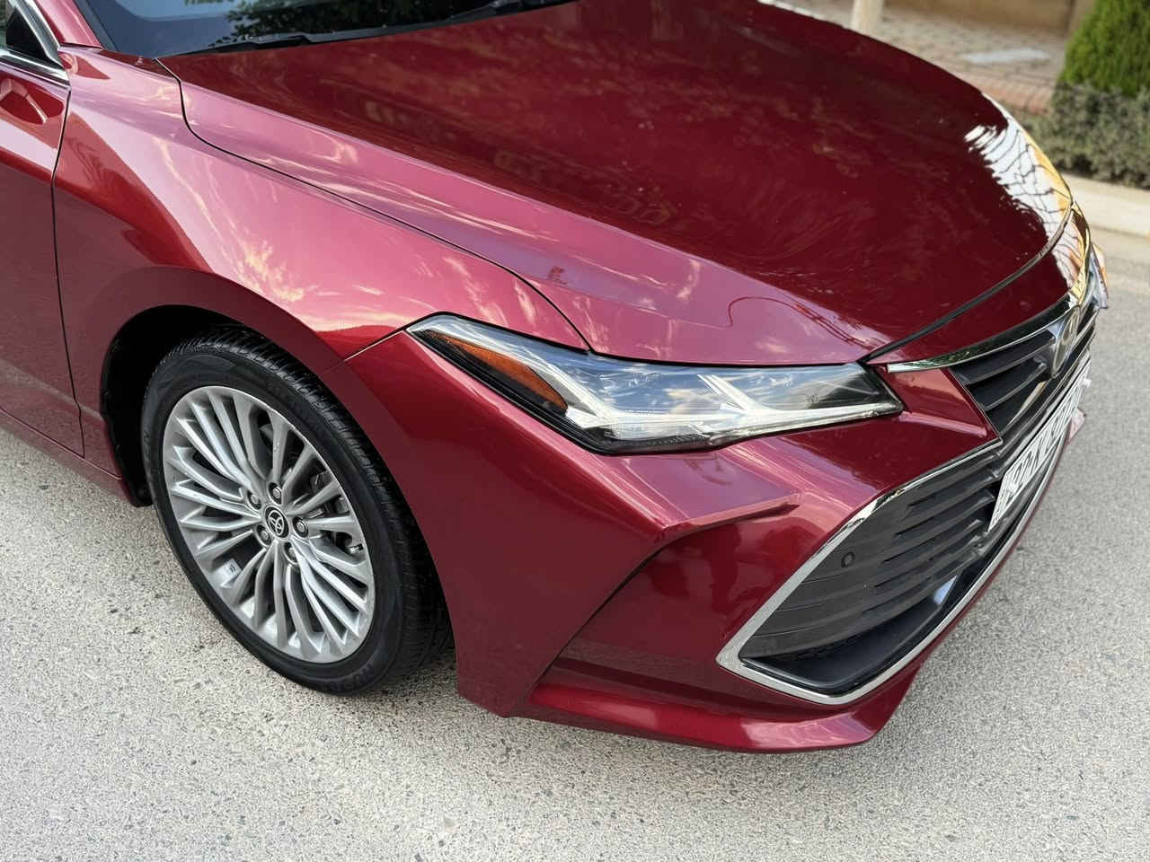 ﷽
‏TOYOTA AVALON 2022 LIMITED

▫️تويوتا ئه ڤلون موديل 2022 ليمتد 

مواصفات ليمتد فول مواصفات 1/1

لون مميز ( ماروني )

~~~~~~~~~~~~~~~~~~~~~~~~~~~~~~~~

مكان🌇: سليماني                 سعر _248$ 🔐

◽️موبايل /***********

~~~~~~~~~~~~~~~~~~~~~~~~~~~~~~~~

▫️محرك V6 3.5L سته سلندر 🔥

🔹گير و محرك بشرط مامفتوح ✅📦

🔹ماشية 59 الف حقيقي بشرط

🔹اتنين بصمة شريكة موجود ✅📦

🔹بيها بص بنيت صبوغ بدون شاصي و داخل

🔹أيرباگ كل بيلادي سليمة ١٠٠/١٠٠ ✅

🔹سيارة جديد بدون شخت و رصعات 

🔹سيارة جديد حيل حيلوة نضيفة

🔹سيارة داخل و خارج كل جديد كل على وضع شريكة

▫️مواصفات ليمتد

( بصمة - فتحة - داتاشو - خمس كاميرات - رادار أمامي و خلفي - رادار جانبي و خط طريق - كشنات جلد - كشنات تتفيئة و تبريد - ستيرن تتفيئة - كشن و ستيرن خزن و كهربا - سماعة JBL - داخل ديزاينو - وايرليس جارج - بريك بصمة - اوتو هولد - حصاص - بتد هواي مواصفات )

▫️محرك كير  بشرط مامفتوح

🔹سياره حيل نظيفه 

🔹بسميً السنويه بشرط تحويل و خرامه

🔹سياره مابيها دينار مصرف كامل من كل نواحي 

◽️نظافه ١٠٠٪؜ كامل سيرفس بدون نقص و بدون مصرف سياره اي نقص مابيها 

4 أيطارات جديدة تحتها 

تاير و ويل بيلادي شريكه 

نفسي يوم /تحويل و كاله حاظر

مكان / داخل سليمانيه🌆

~~~~~~~~~~~~~~~~~~~~~~~~~~~~~~~~
