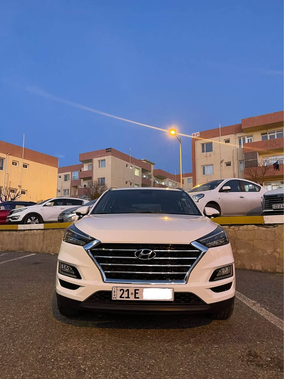 هۆندای تۆکسۆن مۆدێل ٢٠٢٠ مواسەفات چیکی 
سەیارەکە بێ بۆیاخە 
گێڕو مەکینەی بە شەرت 
تەنها (٩٠.٠٠٠) ڕۆشتوە 
سەنەوی بەسەر نەچوە بە ناو خۆمەوەیە 
دو بەسمەی بیلادی لەگەڵە خلیجییە
تەنها دو دەستی کردوە بە خۆمەوە 
مواسەفات کوشن کارەبای و حاسە و کامێرە و شاشە گەورە سوکان ڤۆلیۆم تەحدید سورعە سێ مۆدی ڵێخوڕینی هەیە تقیەی تازەیە *********** السليمانية, العراق
