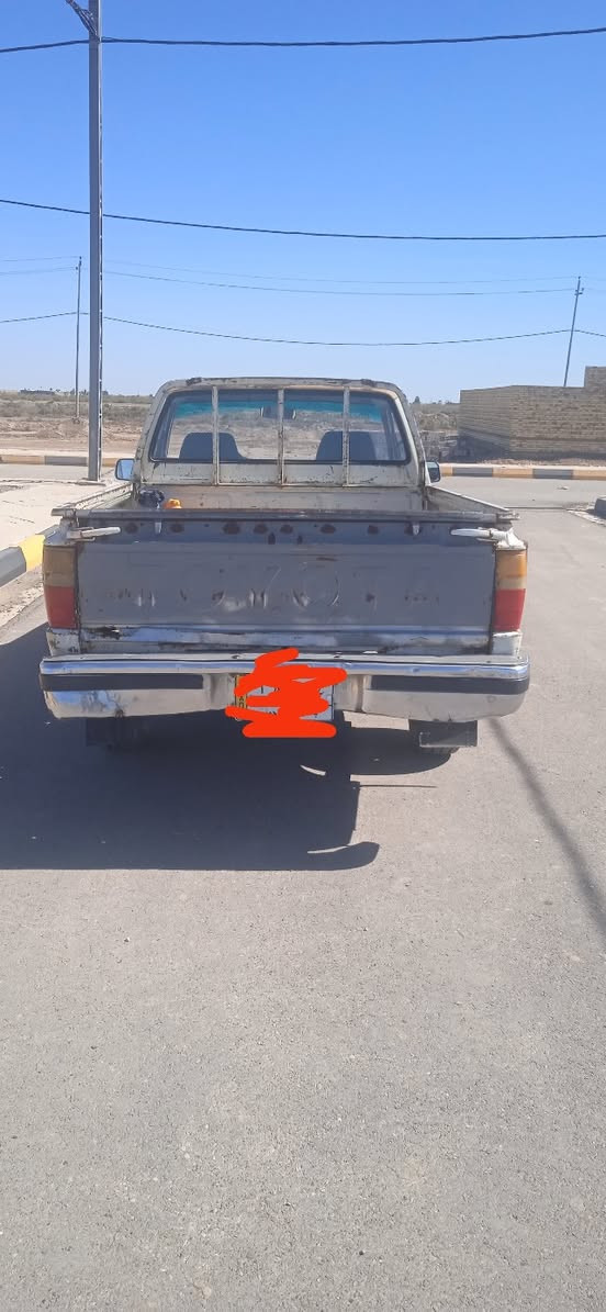 للبيع 88 رقم بغداد الماني مشروع وطني بإسمي سنوية لل27 السيارة فول نظافة فول بلاد شرط الجني تراي مفتوح محرك كروسيدا لاتنقيص ولاتبخير ولانفخ غرفة جديدة ومدوشمة تخم تاير جديد باتري جديد السيارة نص ديرة تشتغل صافية وناعمة وياهه محجر جديد. 
العنوان واسط-قضاء الحي-ناحية البشائر. 
السعر... 38 وبيها مجال حگ الجية. 
***********
***********
