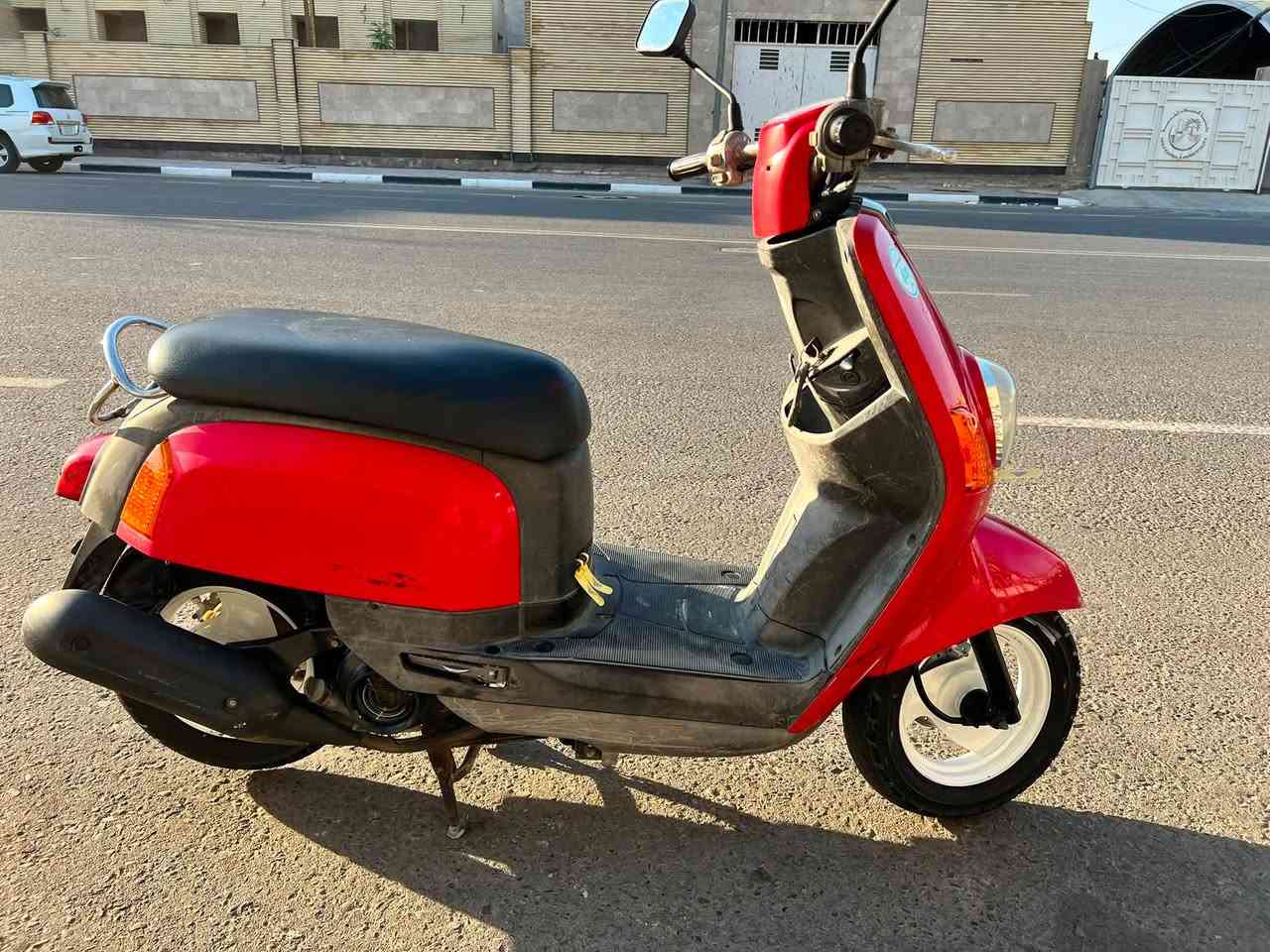 سلام عليكم دراجه بوليس للبيع 
الدراجه نضيفه حيل كلشي شغال بيه اي نقص ما بيه 
الدراجه رمبه وصل عندي 
ما صارله اهواي من طلعت 
السعر900 وبيه مجال حك الجيه الاتصال 
الدراجه كله ختم واحد 
***********
