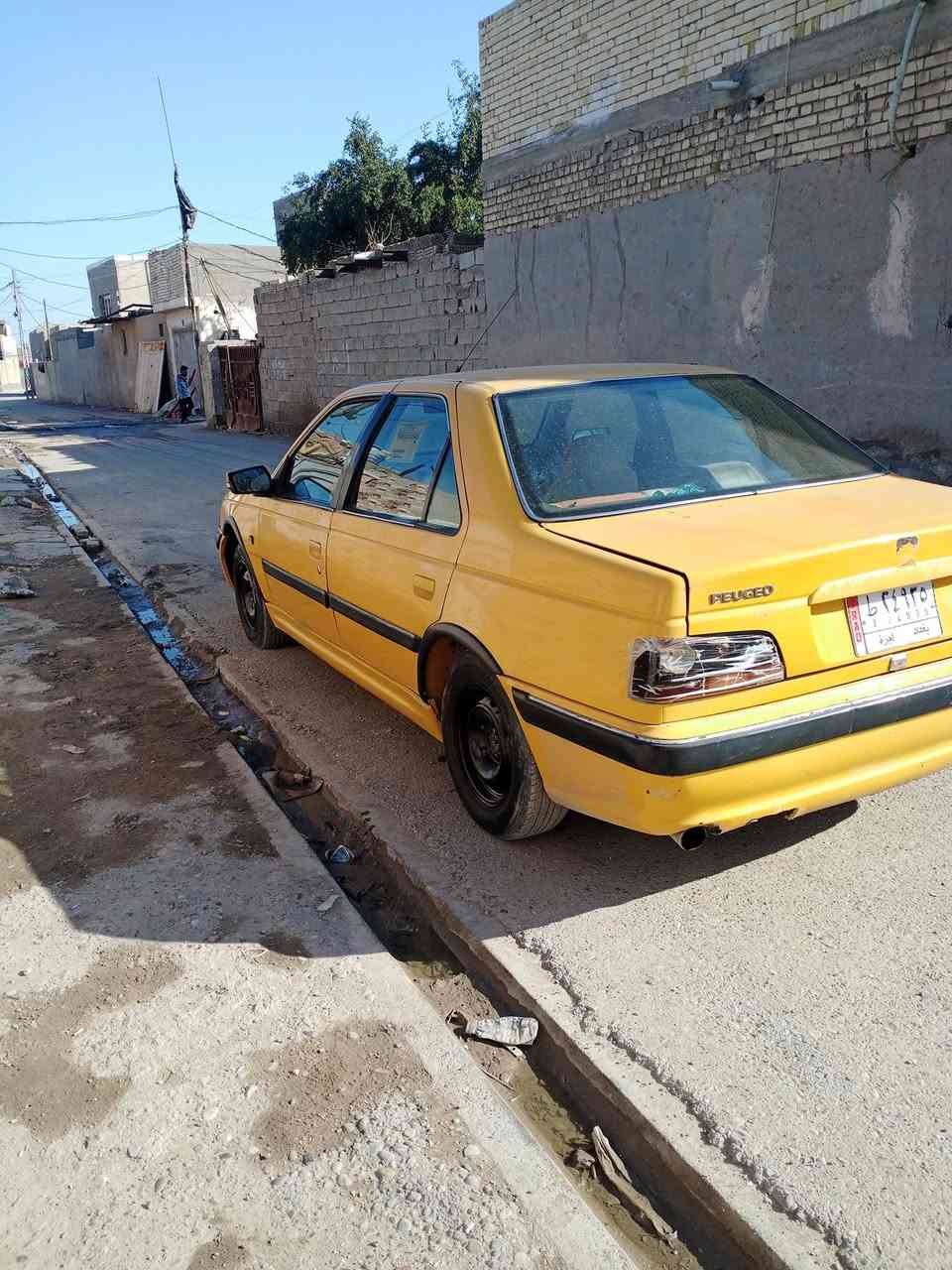 سلام عليكم بيجو بارص مديل 2010
سياره خير من الله كير ومكينه فرنسي سنويه لل 27مصفره هيه وقرامات 

صدر امامي خلفي جديد تخم تاير جديدي عوزها ترتيبات بسيطه مكان السياره بغداد المعامل الباويه التصال ***********

السعر 27وبيها مجال
