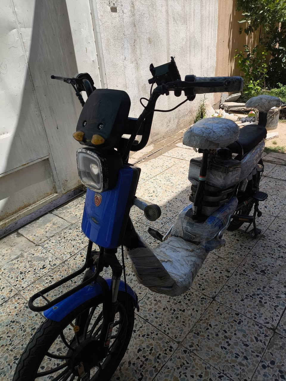 للبيع بيسكل شحن شرط كلشي شغال وبطاريات جديد سعره خاص


**إذا كنت صاحب هذا الإعلان وتريد حذفه لأي سبب، رجاءا أرسل رسالة إلى الدعم الفني**