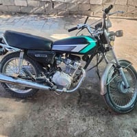 دراجة تايكر مثل ما واضح بلصوره للبيع  مكفوله من كلشي بيه ورقه وحده مال...