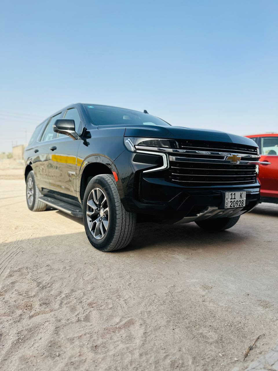 السلام عليكم ورحمة الله 
🔹للبيـع سياره من نوع Chevrolet Tahoe 2022 LT 5.3L V8 خليجي  رقـم بغـداد تحويـل ثانـي يـوم ✅
🔹كفالـه عامـه من الضربه والمعجون والصبغ  عده شخـط بالجاملغ الامامـي الايسـر بمقدار طول اصبع وتكحيله بمقدار اصبع بالجاملغ الامامـي الايمـن ✅

🔴🔴مكان السياره في محافظة البصرة🔴🔴

🔹أوتوماتيكي من 10 سرعات✔️
🔹 نظام دفع خلفي أو كلي✔️
🔹المواصفات :- 
🔹بانورامـا فتحة سـقف كاملـه🔝
🔹مصابيـح LED أمامية وخلفية🔝
🔹مصابيـح نهاريـة🔝
🔹حسـاسـات أمـامية وخلفيـة🔝
🔹ويل كـب ألمنيوم قياس 20 بوصة✅
🔹تخم تايـر جديـد 🔝
الحداده 100%✅
🔹نظـام تنبيـه التصـادم الأمامـي 🔝
🔹نظـام تنبيـه تـغيير المسار🔝
🔹نظـام مـراقبة النقطة العمياء🔝
🔹نظـام الفرامـل المانعة للانغلاق والانزلاق🔝
🔹نظـام التحكـم في الجـر 🔝
🔹نظـام التحكم الإلكترونـي في الثبات🔝
🔹نظـام المساعـدة في الحفاظ على المسرب🔝
🔹نظـام تشغيل المحـرك عن بعـد🔝
🔹تدفئة مقاعد الاماميه 🔝
🔹نظـام تكييف أوتوماتيكـي🔝
🔹نظـام تثبيت السرعـة🔝
🔹تقنيـة البلوتـوث🔝
🔹نظـام رادارات 🔝
🔹نظام Apple CarPlay و Android Auto🔝
🔹خـزان البانــزين  100 لتر 🔝
🔹شاشة لمس 10.2 بوصة لنظام و المعلومات 🔝
🔹نظام صوتي Bose 🔝
🔹الكشنات الأمامي كهربائي🔝
🔹نظام كاميرا 360 درجة🔝
🔹الباب الخلفي كهربائي🔝
🔹السياره استعمال شخصي 
🔴 السعر المطلوب475 وقابل للتفاوض🔴

للأستفسار يرجى الاتصال على 
***********
