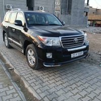 لاندكروز ٢٠١٥ فول مواصفات محرك وكير كفاله عامه ماشيه١٤٤ الف حداديه جدي...