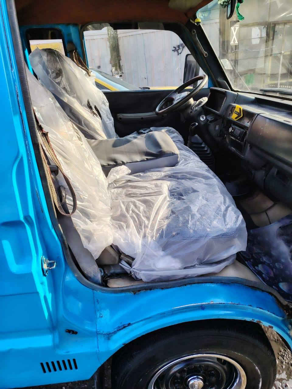 السلام عليكم ورحمه الله كيا حمل لي بيع موديل 1995سياره كلش حلوه أحله من الصوره مال جناي كير ومكينه مشروطات وتخم تأير جديد جواه واكسن جديد دواخل جديده السياره مال جناي وإذا انت جناي بس تبريد عوزه وعلي سياره كلش حلوه السعر ادك عليه واني خادم اشلع عيوني شهد الله هذ رقمي ***********
