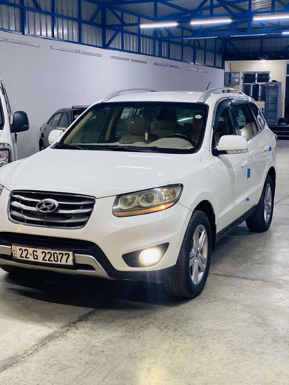 للبيع 
هونداي سنتافيا 
موديل 2012 
وارد خليجي 
بدون مواصفات 
ماشيه 235 الف 
ضرر قطعه تبديل 
رشه صبغ بل قماره
محرك 3500
رقم اربيل دولي الجديد
السعر (145) بيه مجال 

للاستفسار الاتصال على رقم المعرض 

او زيارتنا في معرض الفهد لتجارة السيارات الكائن الأنبار قضاء عانه مقابيل جوازات عانه الجديده 
بأدارة السيد ابو فهد الصميدعي
رقم هاتف المعرض

☎️ ***********

متواجدين يومياً من                       الساعه ١١ صباحاً 
                                              الى الساعه ١١ مساءً 
الاتصال وقت الدوام فقط
