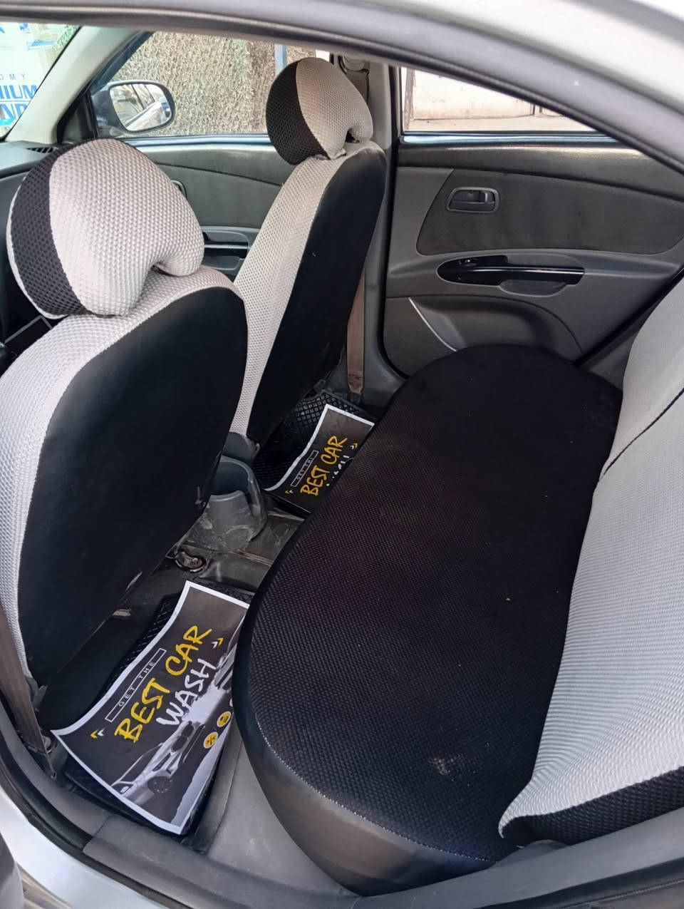 سلام عليكم ورحمه الله وبركاته 
كيا ريو موديل 12 بغداد خصوصي بسمي 
محرك 1600
بيه صبغ حزام صفحه وبنيد ودعاميات
مكاني بغداد الغزاليه 
***********
السعر 85
