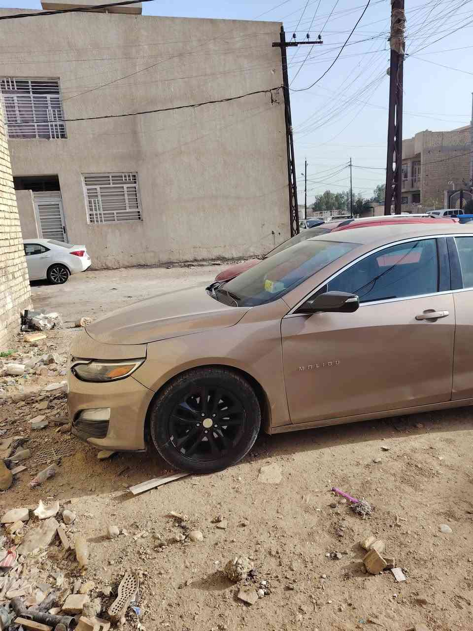 سلام عليكم ماليبو موديل 18 بغداد بسمي ( ترهم مراوس ) 
حادثه جاملغ وبنيد بدون دواخل  ومحدث البجم موديل ٢٤
وعدت صبغ البنيد والجاملغات اثر شخوط
والجاملغ الخالفي صبغ اثر وكعت باب عليه
كير مبدله زيره مماشي وعندي صورته من مبدله
سياره كلش نضيفه

عنوان بغداد الحريه
***********

السعر ٩٥
