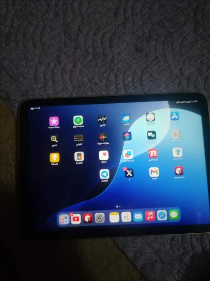السلام عليكم ايباد 10 نظيف لاخر درجه للبيع مع كامل ملحقاته سعر 350 قفل مكاني بغداد ***********
