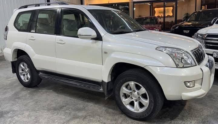 برادو 2009 خليجي للبيع
مكفولة لا ضربة ولا صبغ ولا بارد
رقم اربيل
محرك 4 سلندر
٧ راكب
ماشية 153 حقيقي 
كشنات جلد
شاشات
كامرة
فور ويل
كير ومحرك مكفولات 
مكان التواجد بغداد 
باقي المواصفات موضحة بالصور
السعر 18300 $
للاستفسار اكثر📞
***********
مكلف بالنشر
