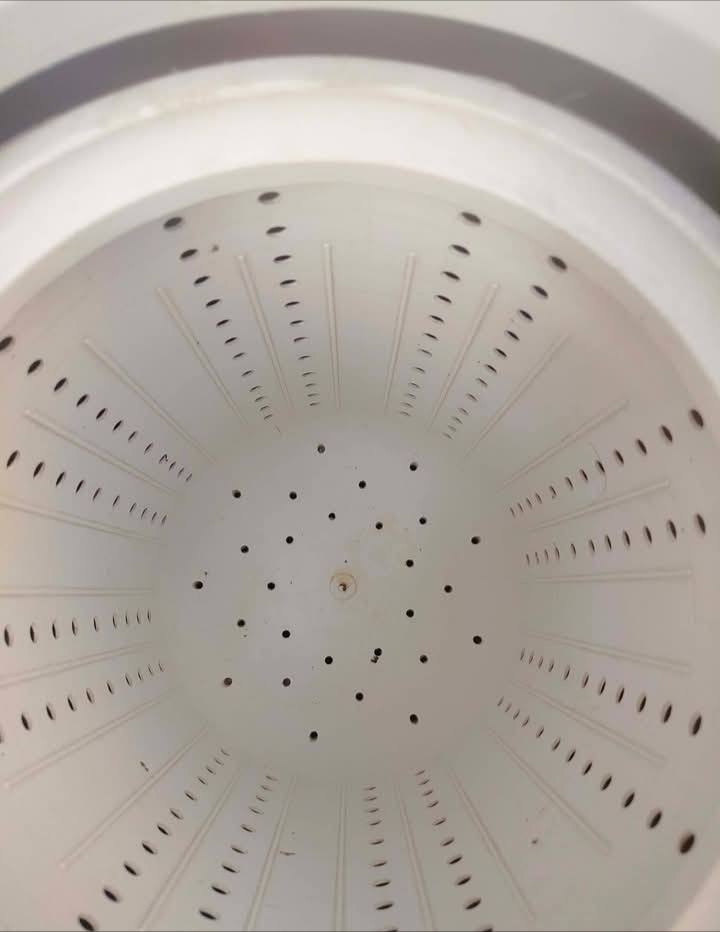 متاح غساله هيتاشي ابلاستك حجم كبير 13كيلو تخذ شرط شغاله السعر ٦٥ وبيها مجال


**إذا كنت صاحب هذا الإعلان وتريد حذفه لأي سبب، رجاءا أرسل رسالة إلى الدعم الفني**