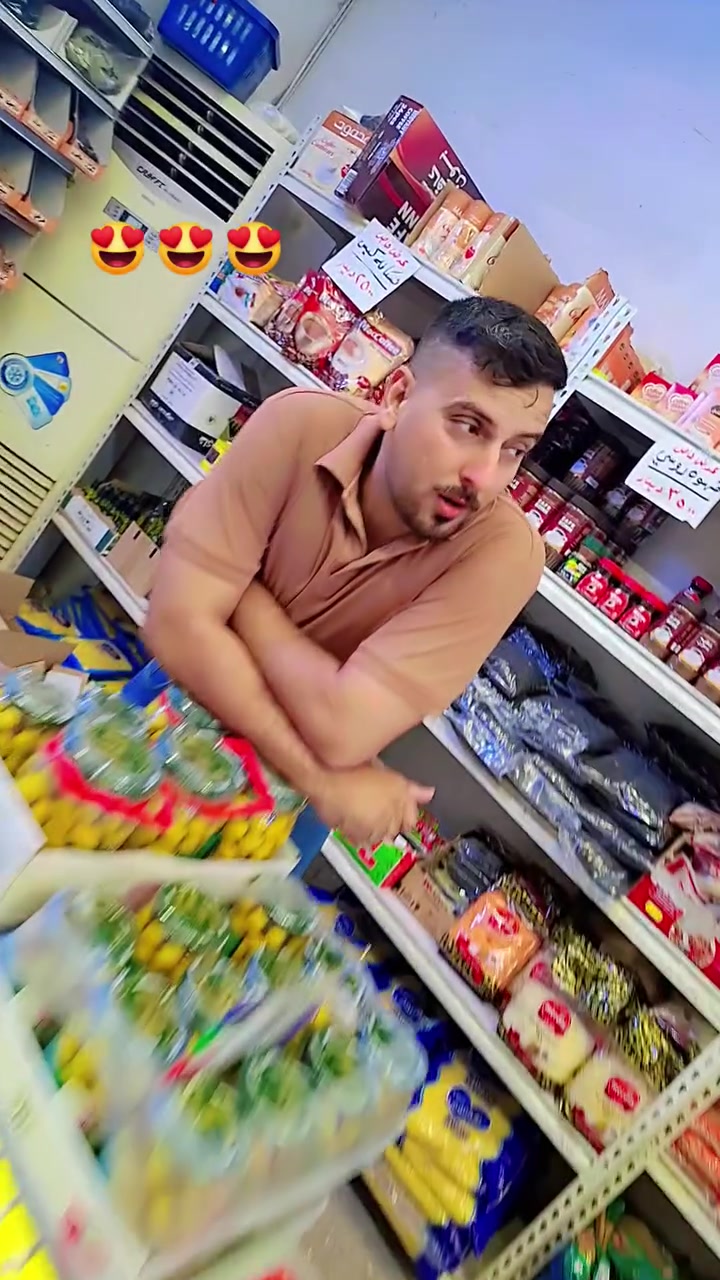 تعالوا تيك توك

https://www.tiktok.com/@amo.kamil?_r=1&_t=ZS-97m3o5dQYMv


**إذا كنت صاحب هذا الإعلان وتريد حذفه لأي سبب، رجاءا أرسل رسالة إلى الدعم الفني**