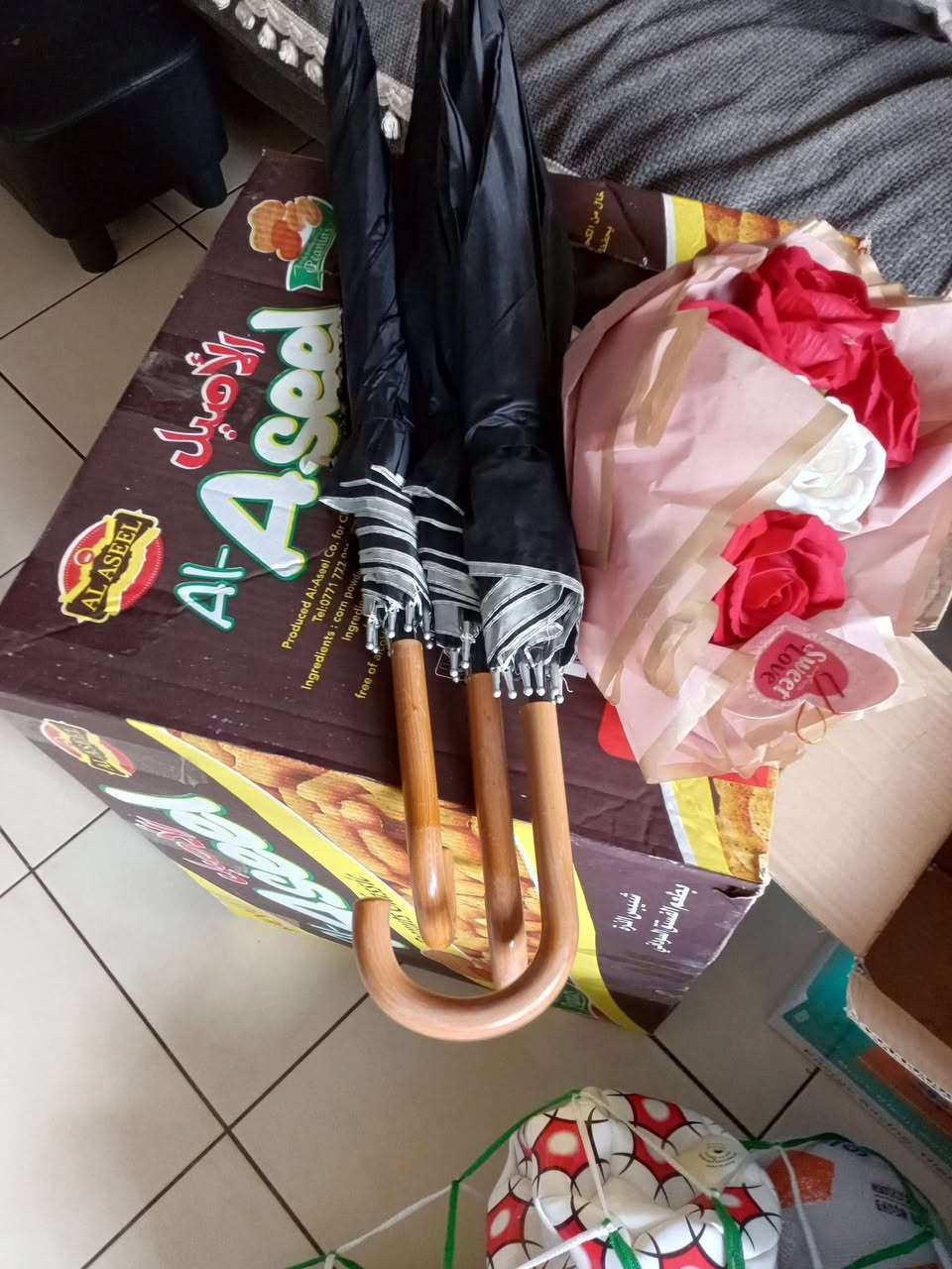 السلام عليكم عندي تصفية محل كارتونة العاب وطوبات كولهن اريدهن ب ٥٠ الف نهايتها 
وكارتونة قرطاسية ب ٥٠ الف 
وكارتونة هدايا ٣٠ الف 
الي تحب وتشتري تتفضل على الخاص حتى ادز الصور لأن هنا مااكدر كل الصور انشرهن


**إذا كنت صاحب هذا الإعلان وتريد حذفه لأي سبب، رجاءا أرسل رسالة إلى الدعم الفني**