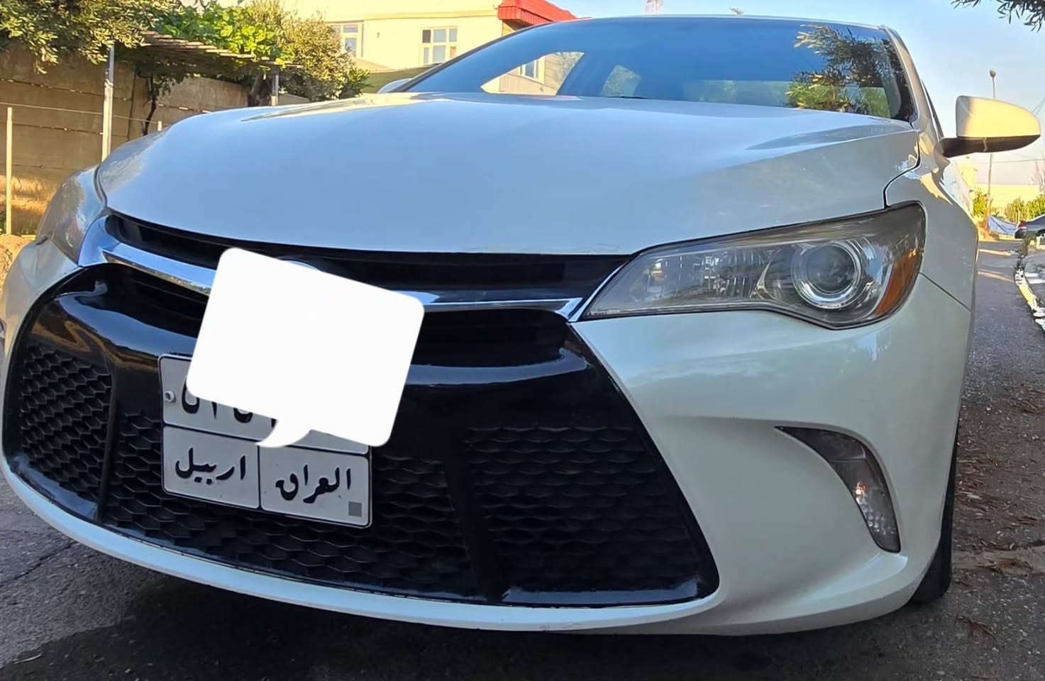 كامري 2017seبدون صبغ

ماشي 83الف مايل حقيقي السياره ع وضعها الشركه بعدها 
بيها  تعديل بارد فقط بدون صبغ 
بدون ايرباك شريكه شرط الفحص 
أربع تايرات جدد طخم جديد شركه بعدها 
سعرها 155ومجال ***********كورك واتساب العنوان دهوك دوميز قرب دائرة المرور
السيارة تحويل شرط دهوك, العراق
