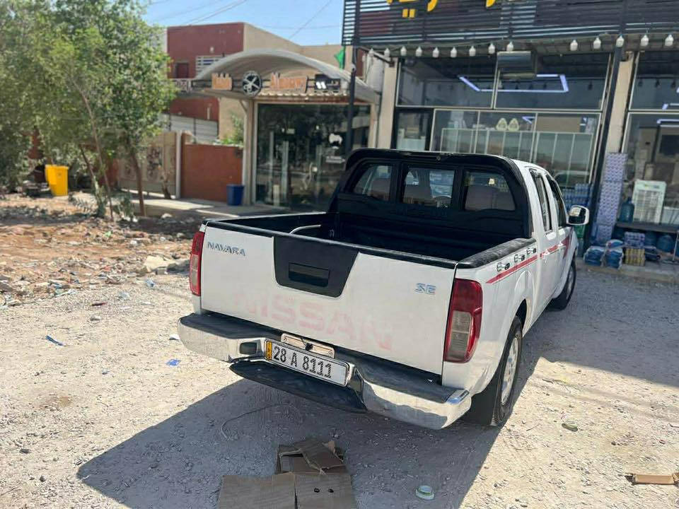 السلام عليكم
نيفارا موديل 2010
مكينه گير حداديه  تبريد جديد
نسويه بأسمي 
قطعه وحده بارد 
مكاني نجف 
التواصل فقط ع الاتصال رجاء ً
***********
