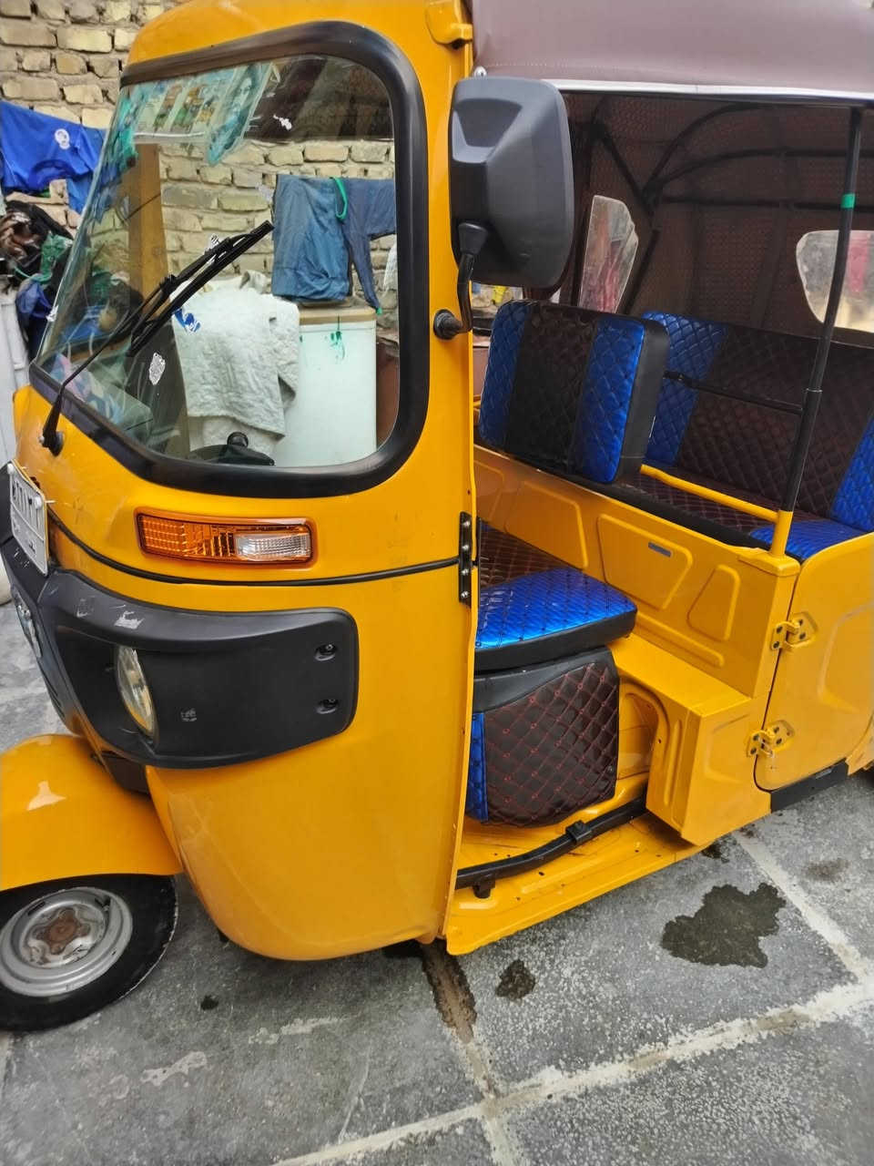 سلام عليكم تكتك مديل22شهر11رقم وسنويه بسمي التكتك خير من الله مكينه كفاله تكتك بيها تعمير بسيط بس الدوسات والشخوط تعمير *********** مكاني بغداد سبع قصور
