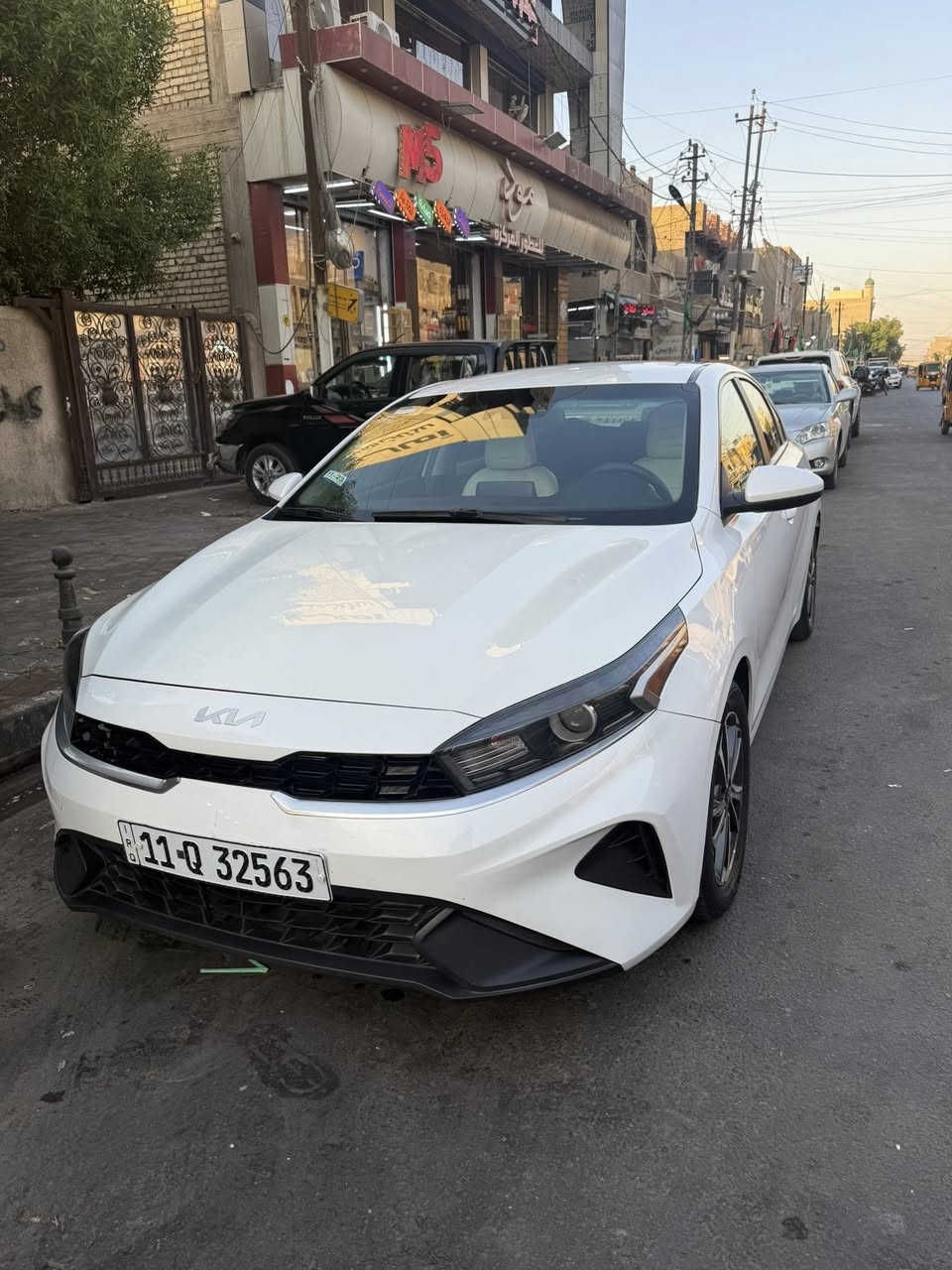 فورتي 2022 وارد امريكي محرك 2000 دوش رقم بغداد
ماشيه 66 بيها جاملغ وبنيد صبغ فقط

عارضها 133 

***********

مكاني بغداد الجديده شارع المسبح

