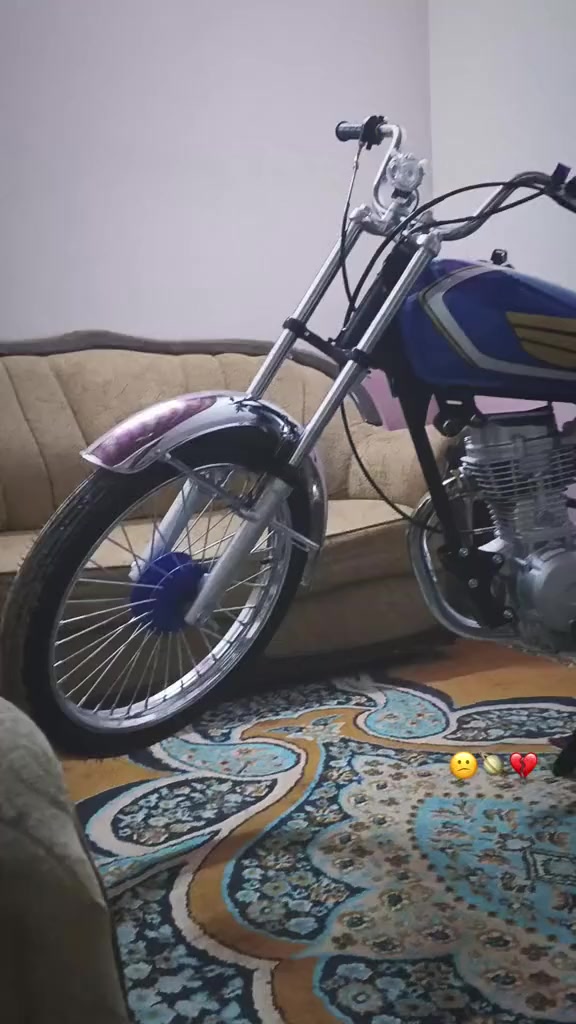 عمي سلام عليكم دراجه للبيع وراق اصولي اول تبديله دهن صارلها 15يوم من عمرتها شاصي 17دراجه مكفوله من شخط مكان شطره شراي تصل  ‏‪***********‬‏
