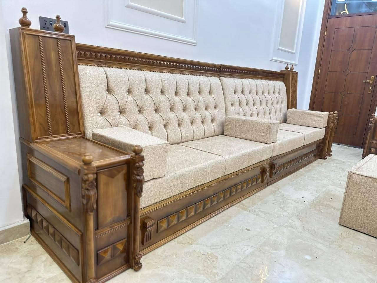 معمل علاء العزاوي التخم والديوان شغل تفصال درجه اول خشب بلوك اسود وسفنج مميز اول وقماش حسب  اختيار  الزبوان العنوان مفرق السده مقبل حي البكر شارع السيد ابرهيم الاستفسار اتصال او واتساب ***********
