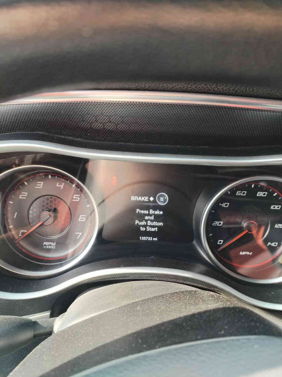 السياره ١٧  كلين طابه وصار بيه بارد بل جاملغ ول باب سكن بارب فقط السعر ٢١٧ مكاني كركوك قضاء الحويجه ***********
