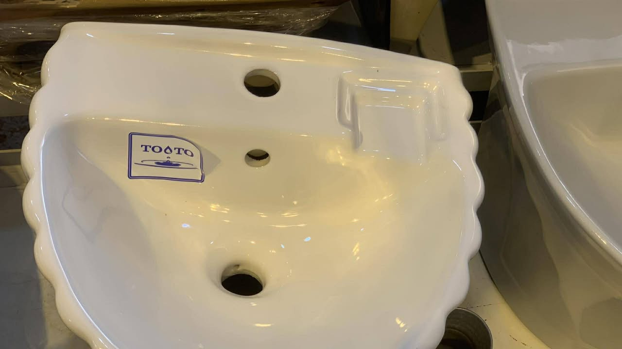 🔥 إعلان مهم لأصحاب البيوت والمقاولين والمؤسسين 🔥
يتوفر لدينا تجهيز قوائم كاملة للبيوت من مواد الإنشائيات والكهربائيات والصحيات بأفضل الأنواع والأسعار المناسبة.
✔️ تجهيز كامل حسب طلب الزبون
✔️ أسعار منافسة
✔️ البيع مفرد وجملة
إذا تفكر تبني أو تأثث بيتك… كل اللي تحتاجه تلقاه عدنا.
📍 العنوان: الديوانية
📩 للحجز والاستفسار راسلنا خاص ***********
