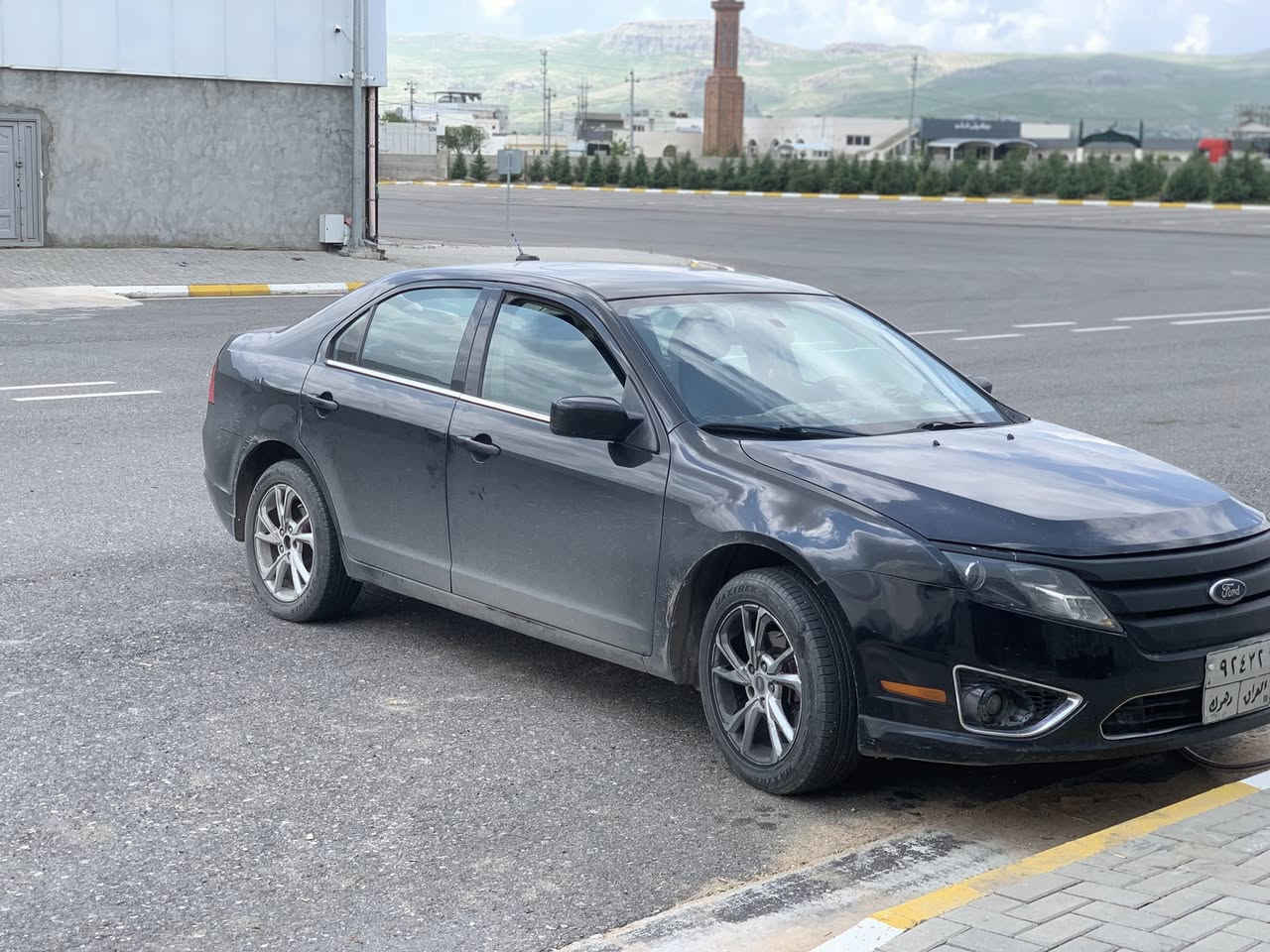 سڵاو هاوڕێیانی ئەزیز فۆرد فیوژن مۆدیل ٢٠١٠ فولل فول مواسەفات V6ماشەڵە لەقوەتی زۆر زۆر نمونەیە بێبۆیاخ بەس سنوقی بستیکی بۆیاخە بەس ماشەڵای ئەویت سەیارەکە بەس ئەوەلیاتە بەشەرتی ماڵی مەدەنی بەشەرتی موس بڕاوە ماڵی کەس نەبیت  بەشەرتتی هەموو سەیتەرەوە مەفرەزەیەک و هەموو شاریک بچۆ بۆ بەخا پێی خرامەی ٥ گەڵا تیایە بە داشکانەوە   سحری ٦٣ گەڵاو مەعامەلە پارەی شاهینەکی براوەیە❤️ئەدمین گیان وەری گرە ***********
