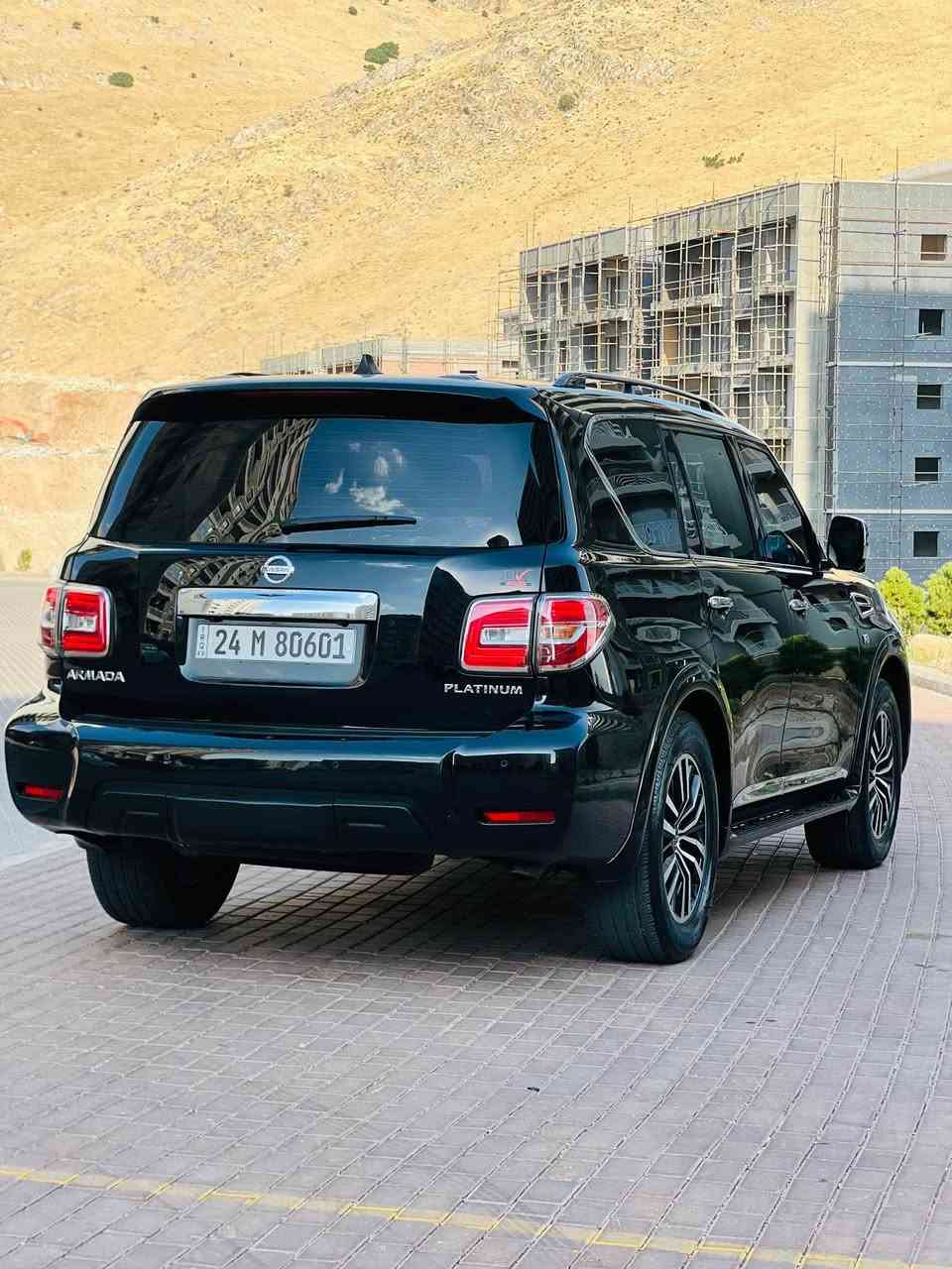 NISSAN ARMADA 2017 PLATINUM 
‎نيسان ارمادا بلاتنيوم فول مواصفات 2017 
‎🛑محرك 8 سلندر 5600 
‎ماشيه 61 الف  

‎ملاحظة : سيارة بيها فقط البونيد صبغ بدون دواخل بشرط 
‎🛑 :- {فتحة - رادار - 5 كامرات - فور ويل 4x4 - كشنات تدفئة و تبريد وخزن ميموري - سكان كهرباء و تدفئة - كشنات خلفية كهرباء و تدفئة - بصمة وتشغيل عن بعد - صندوق جك (كهرباء) - لايتات متحرك مع فرة السكان - شاشات خلفية - دواخل نسمو } بعد كلش هواية مواصفات 
‎🛑ملاحظة : سيارة جاهزة بشرط بدون اي نقص تخم تايرات جديد عليها
‎سنوی رقم هزە جدید 
‎السعر المطلوب: 210$💵$ور
***********📲
‎العنوان:السليمانية المعارض الجديدة السليمانية, العراق
