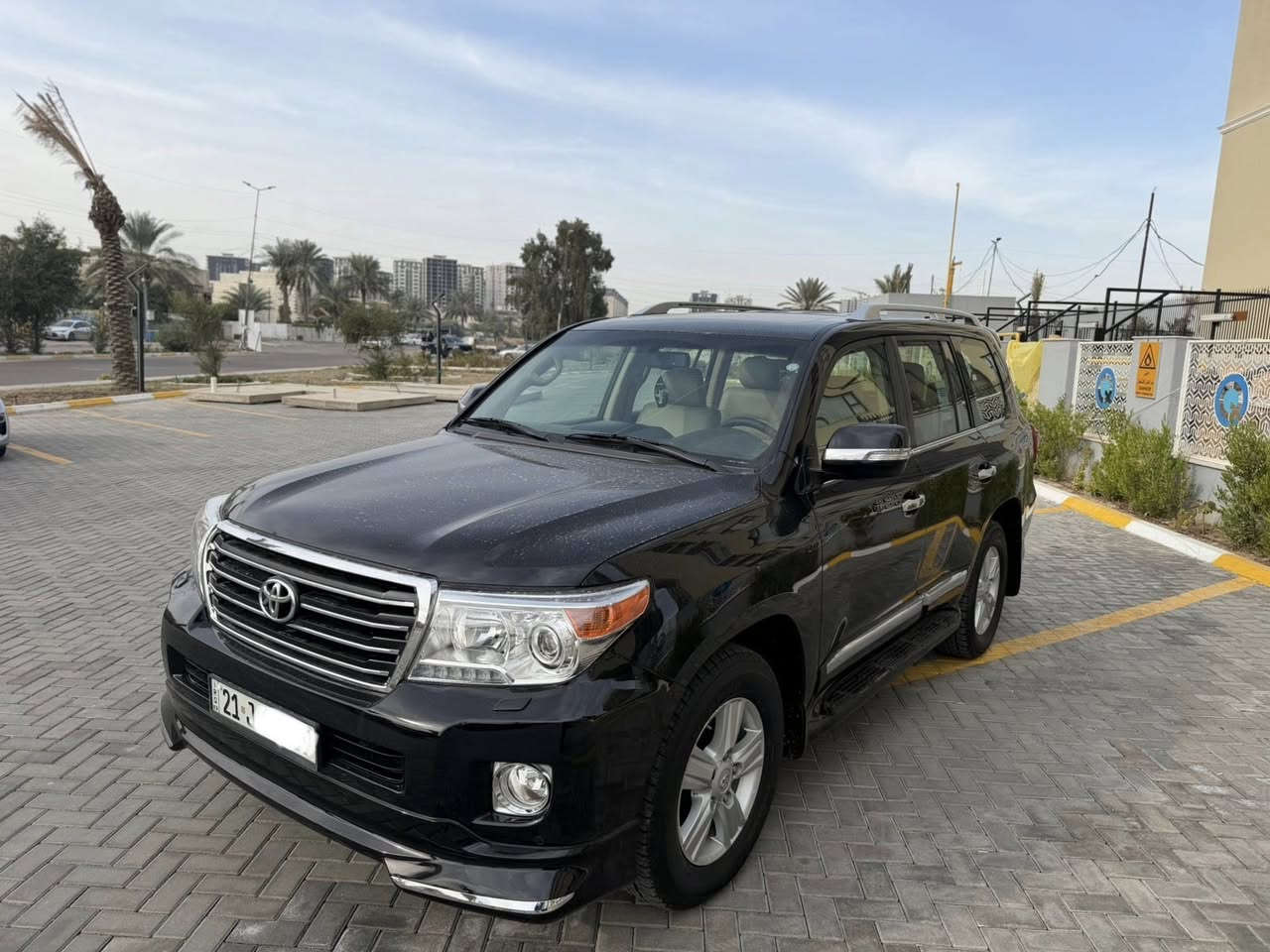 السلام عليكم
للبيع 

لاندكروز 2012  ساس SAS

محرك V6  4000

رقم سليمانية باسمي شرط التحويل 

مكفوله كفاله عامه عدا مكان بارد بسيط

ماشيه 119 الف كيلو 

السعر 335$ بيها مجال 

للاستفسار اتصل 

***********

مكاني بغداد حي الجهاد
