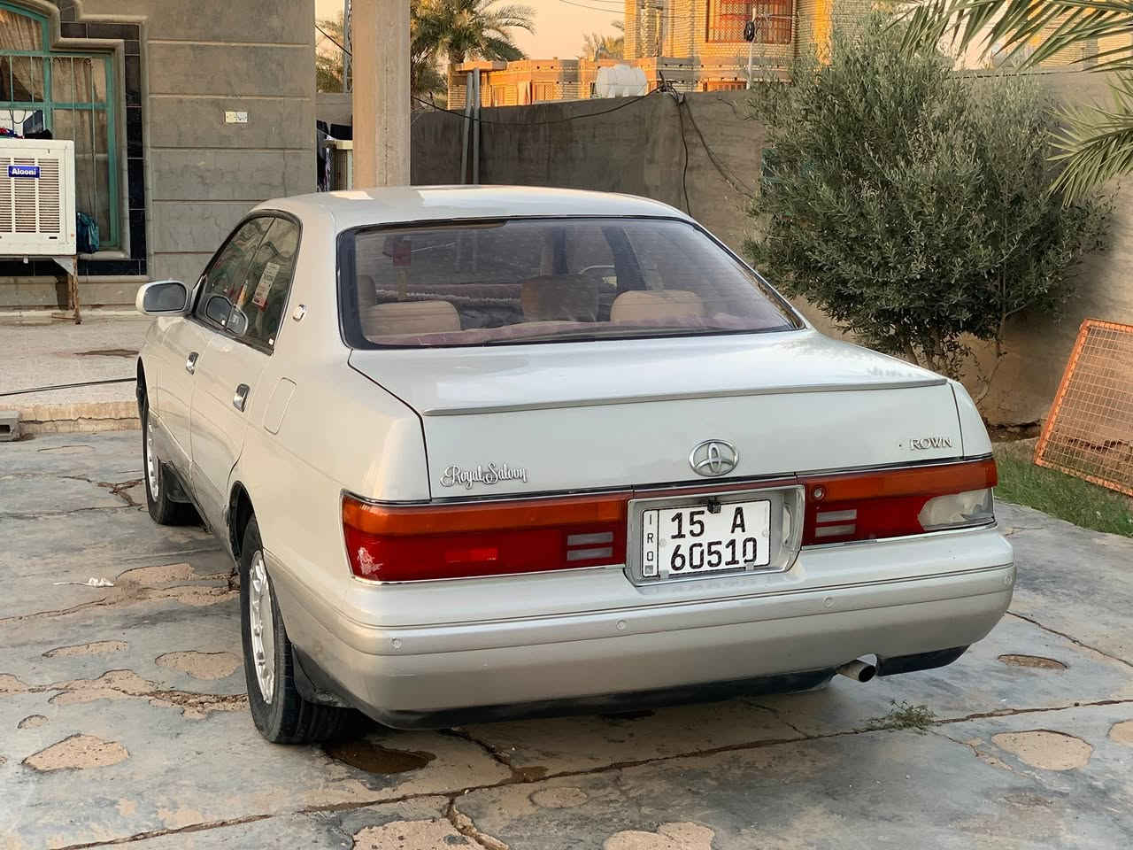 سيارة اكراون ( بطه) للبيع
موديل 1995 سيارة جديده مكفوله صبغ جمالي محرك و كير جيد جداً 
للاستفسار اتصال على الرقم ***********
 المكان الأنبار قضاء الكرمه
