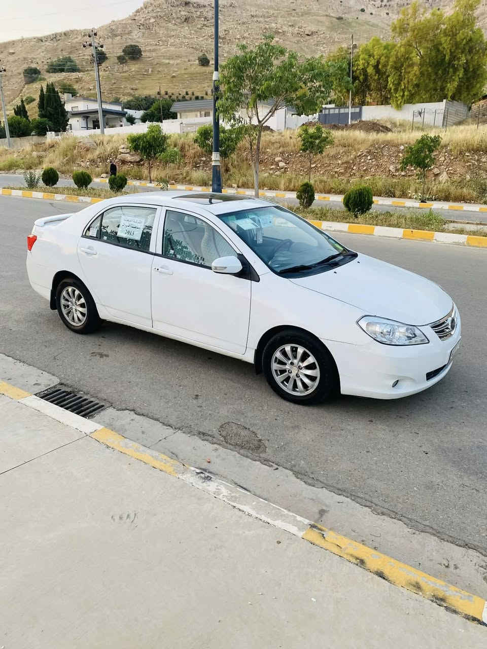 بیوایدی مۆدیل ٢٠١٣ گیر تۆماتیک گێڕو مەکینەی لۆک لۆکەنەکراوەتۆبەوشەرتە  مواسەفات فول فولە کوشن جلد حاسە ناوزەرد سوکان ڤۆلیم تەبریت ساردووگەرم لەسەرسویج بەشەرتە       سەنەوی بەشەرتی ئەوالیاتو حاسیبەو پاکانەش جوارتایەی تازەبۆبسراوە  بێ بۆیاخە بێ ساردوشوخوت بەو شەرتە ئەی فرۆشم  یجی پیوە نیەهەموگیانی لەسەردەقی شەریکە ماوەتۆ  بی دەعمولیدراوە بەوشەرتە یەک دینار مەسرەفی تیانیە دەعامی بۆدەعامی بەشەرت ئەی فرۆشم سعری 28 وەرەقە ***********.  ***********
