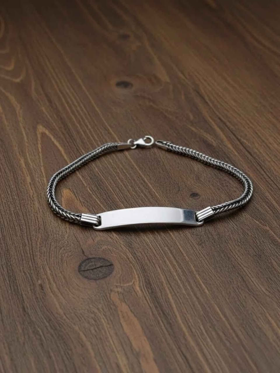 الوزن 11.47g
ضمان الفحص عند الاستلام
سعر الفضة بتاريخ 1/27 المدائن, بابل


**إذا كنت صاحب هذا الإعلان وتريد حذفه لأي سبب، رجاءا أرسل رسالة إلى الدعم الفني**