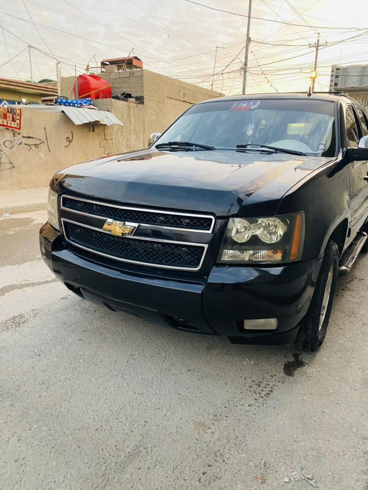 سلام عليكم تاهو ادوات موديل 2009
تخم تاير 

تبريد شغال ثلج قطعتين تبريد 

مكفوله الكص 

كير مكينه بالجيس 

السياره فول مواصفات 

تشغيل عن بعد 

صدرها نص عمر 

السعر 80 وبيها مجال 

رقم الهاتف ***********  

بغداد جسر ديالى القديم
