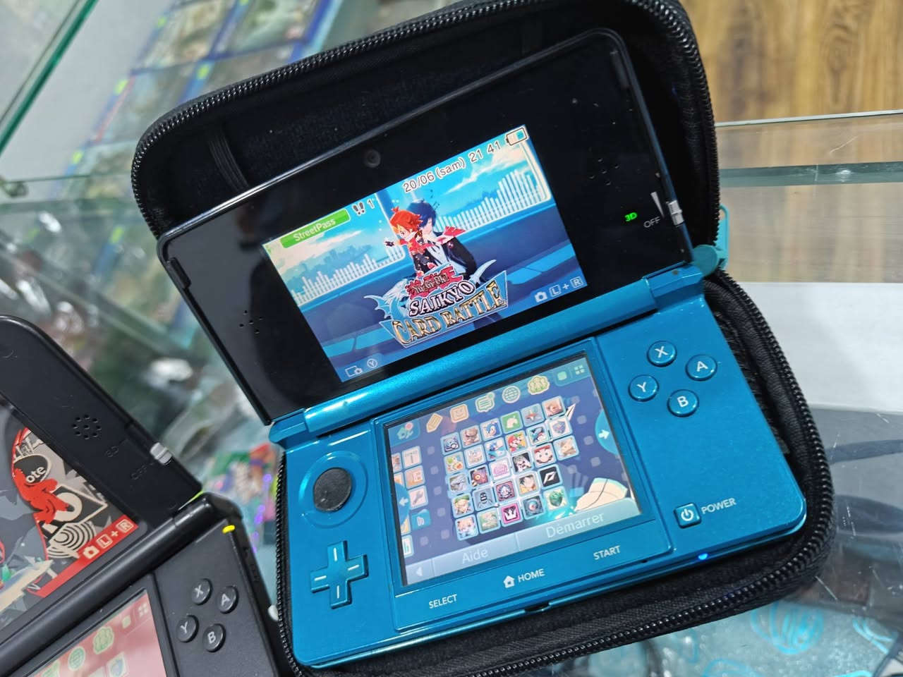 🟥 nv arrivage pour les client qui aimes les 3DS 🔥🔥🔥✨💯💯💯 

✅ Nintendo 3ds bleu Etat 10/10 flashé 32GB stockage avec chargeur et pochette bleu 💯

✅ Nintendo 3ds rose Etat 7/10 flashé avec sd original 2GB et chargeur 💯💯

➡️➡️Nintendo 3ds xl flahse 32GB Etat 💯💯 plein de jeux avec charger original et protect écran ✨✨✨ 

✅ Plus d'info contacte nous merci . 💯💯 

💯💯 Num de tlf : 0667270271 💯💯
Dispo livraison 69  wilaya 🚚🚚

Google map : TAP 🚚🚚 Gametech store


**إذا كنت صاحب هذا الإعلان وتريد حذفه لأي سبب، رجاءا أرسل رسالة إلى الدعم الفني**