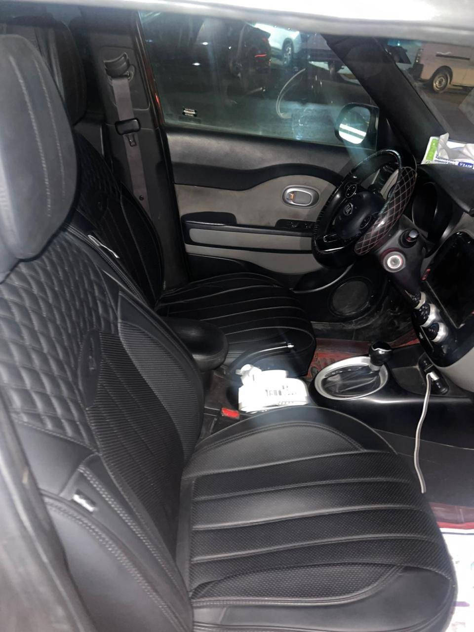 السلام عليكم صول موديل 2017 وارد امريكي محرك 1600 ماشيه 85  الف ضربتها بأمريكا نص مترا واكع شي عل قماره من فوك صدر الراكب وشويه من البنيد مصبوغه عام السياره كير محرك تبريد تخم تاير كله جديد رقم بغداد  نكليزي وهزه جديده وبسمي سياره وبيها طخه بل جاملغ جديده سعر 85. ***********
